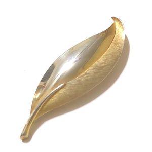 Vintage Signed Kramer Leaf Brooch